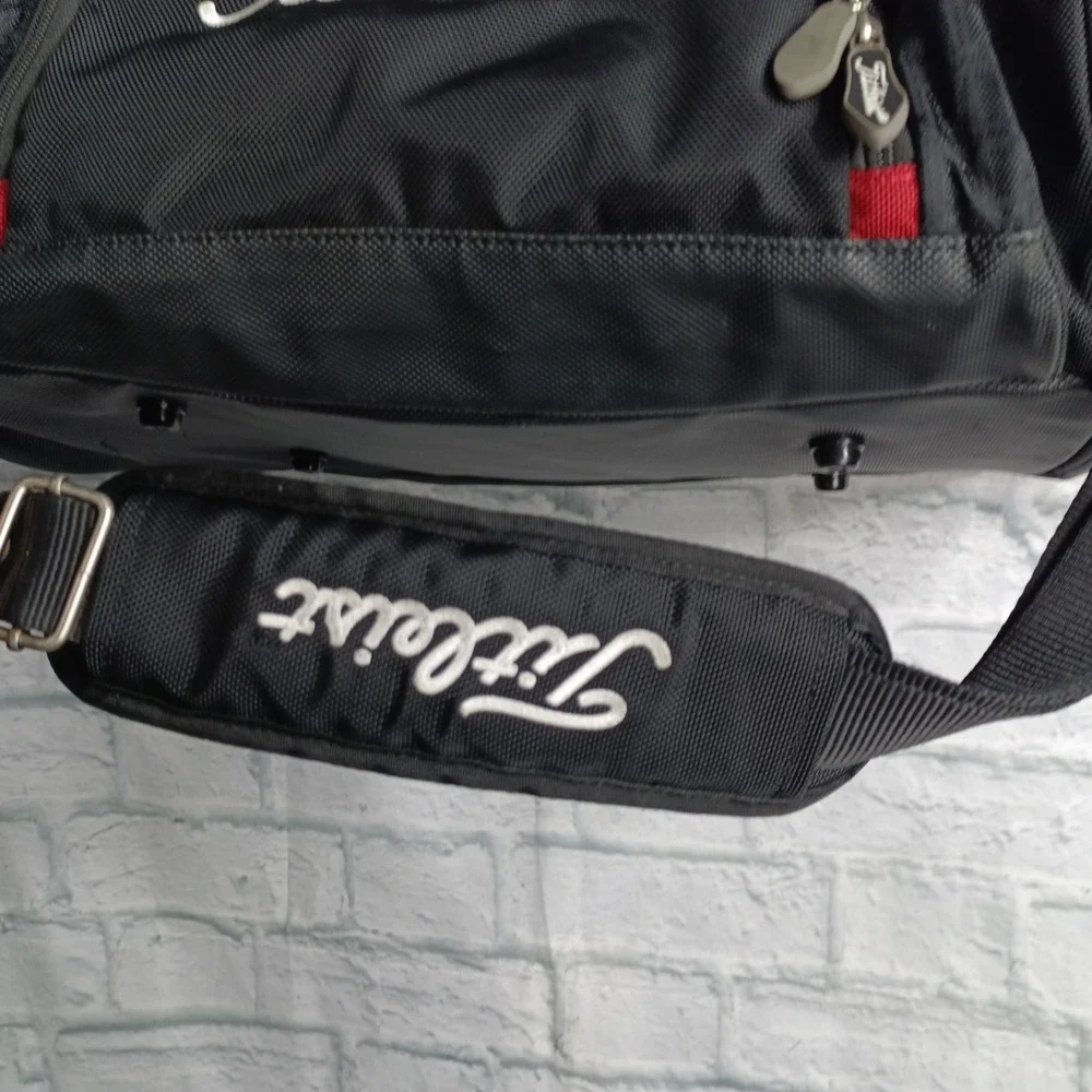 Titleist Duffle Bag Black Golf Travel Gym Carry On Bag 21x12x11  s10